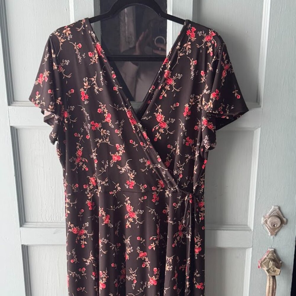 Wrap style dress